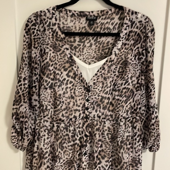 Leopard Print Button-Up Dress - Picture 2 of 5